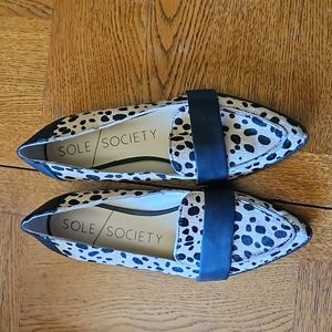 Sole Society So-Ediee Cheetah print Loafer. Size 7